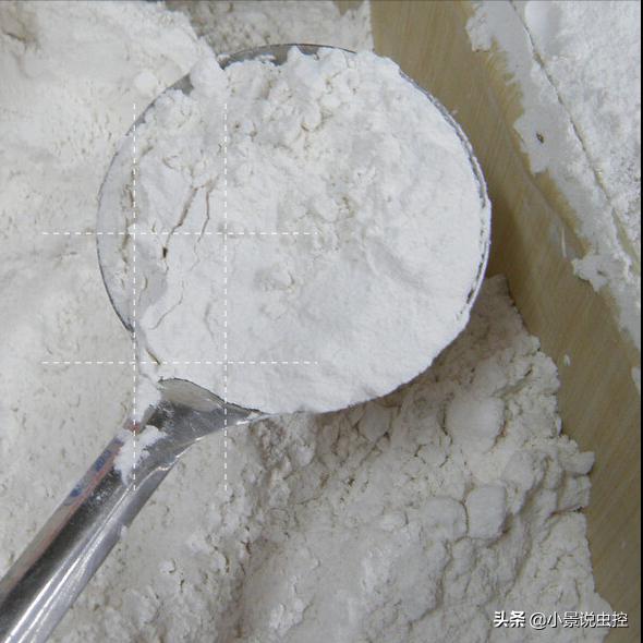 衣服上粘上粘鼠板胶去除妙招,粘鼠板粘在衣服上怎样去除