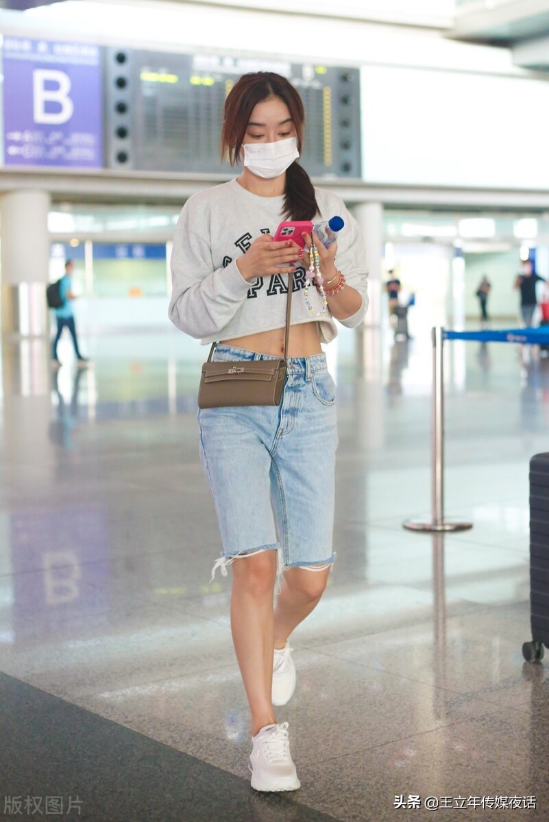 袁姗姗在煎饼侠的造型,袁姗姗云巅之上惊艳