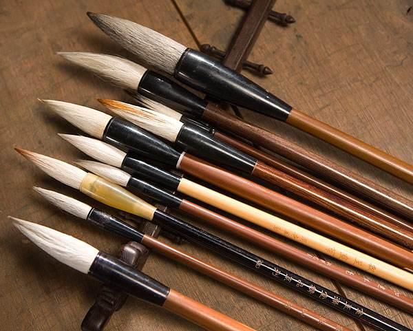 初学毛笔字选笔很重要,书法教程初学者如何选择毛笔