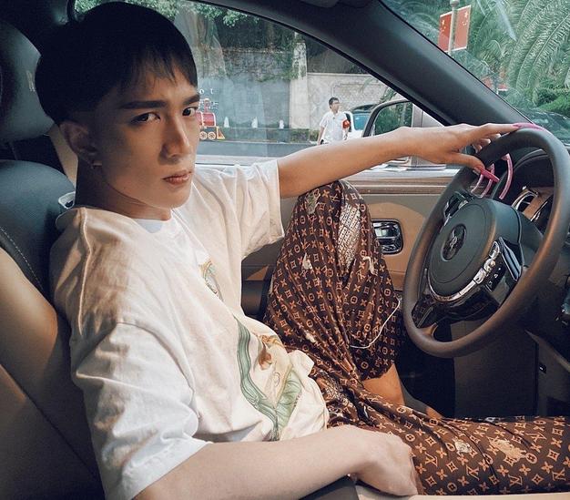 韩美娟曾遭校园暴力采访,韩美娟被骂完整视频