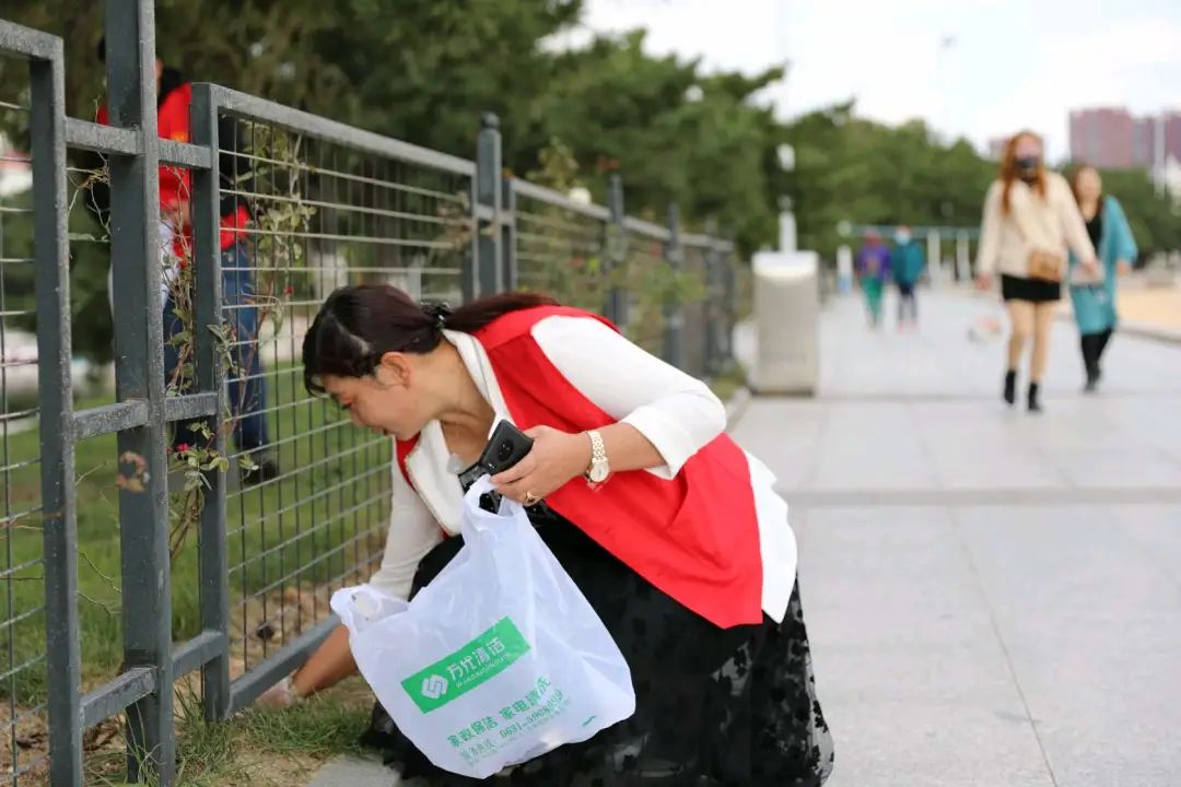 守护“威海蓝”「东方福爱心联盟」在行动