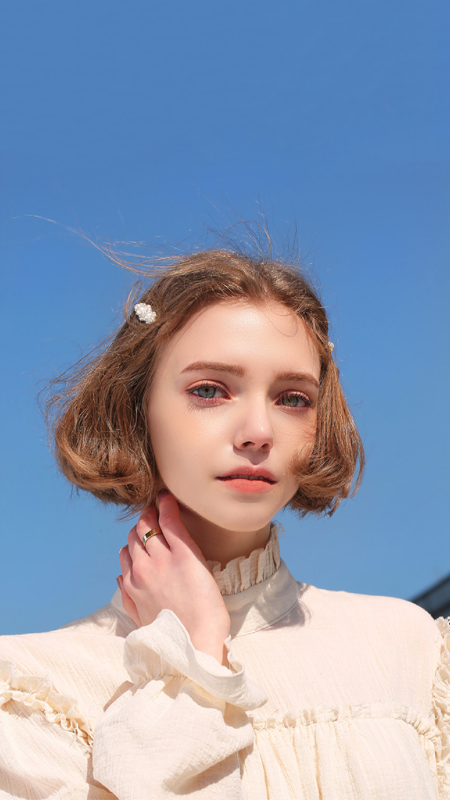 用不起PS,Pr等专业修图视频剪辑等软件，怎么办？