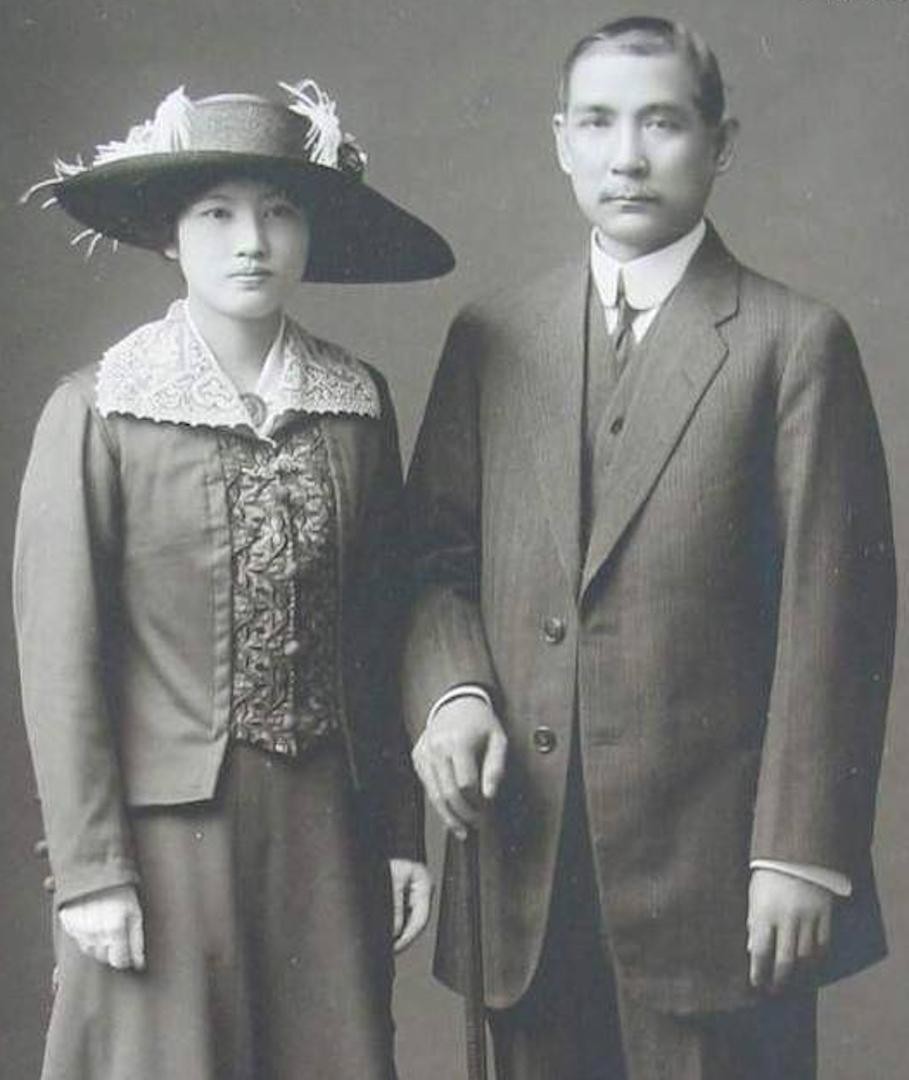 宋霭龄嫁给孔祥熙后生活,孔祥熙宋霭龄年轻时候