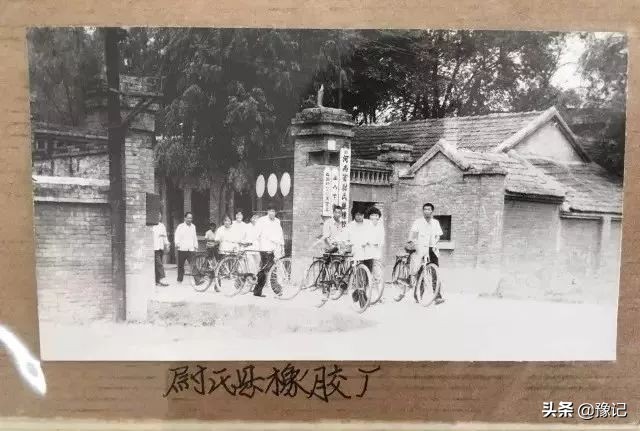 尉氏不涨价的烩面,尉氏烩面汤怎么样和其他烩面区别