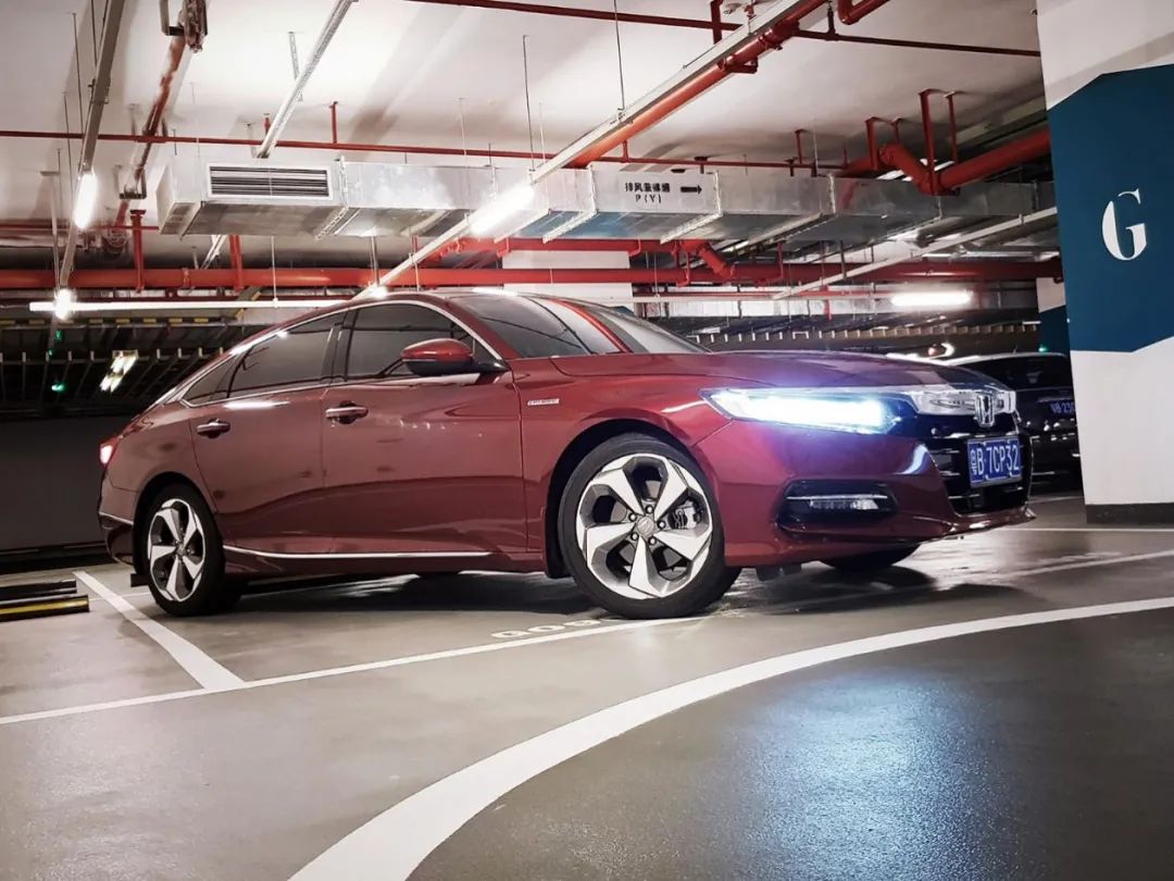 销量最好的混动中型车，为什么是雅阁？