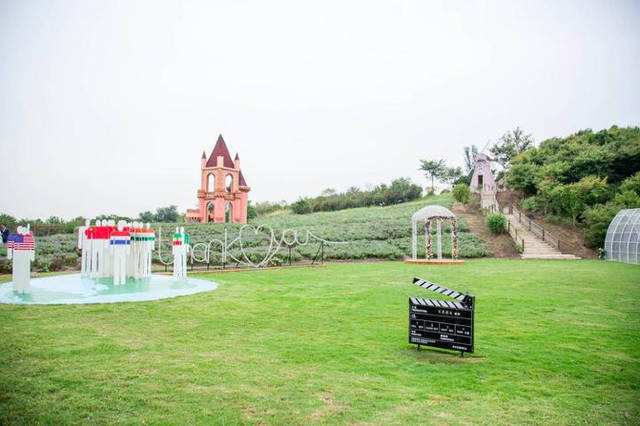 鹧鸪天-碧云花园十里水乡