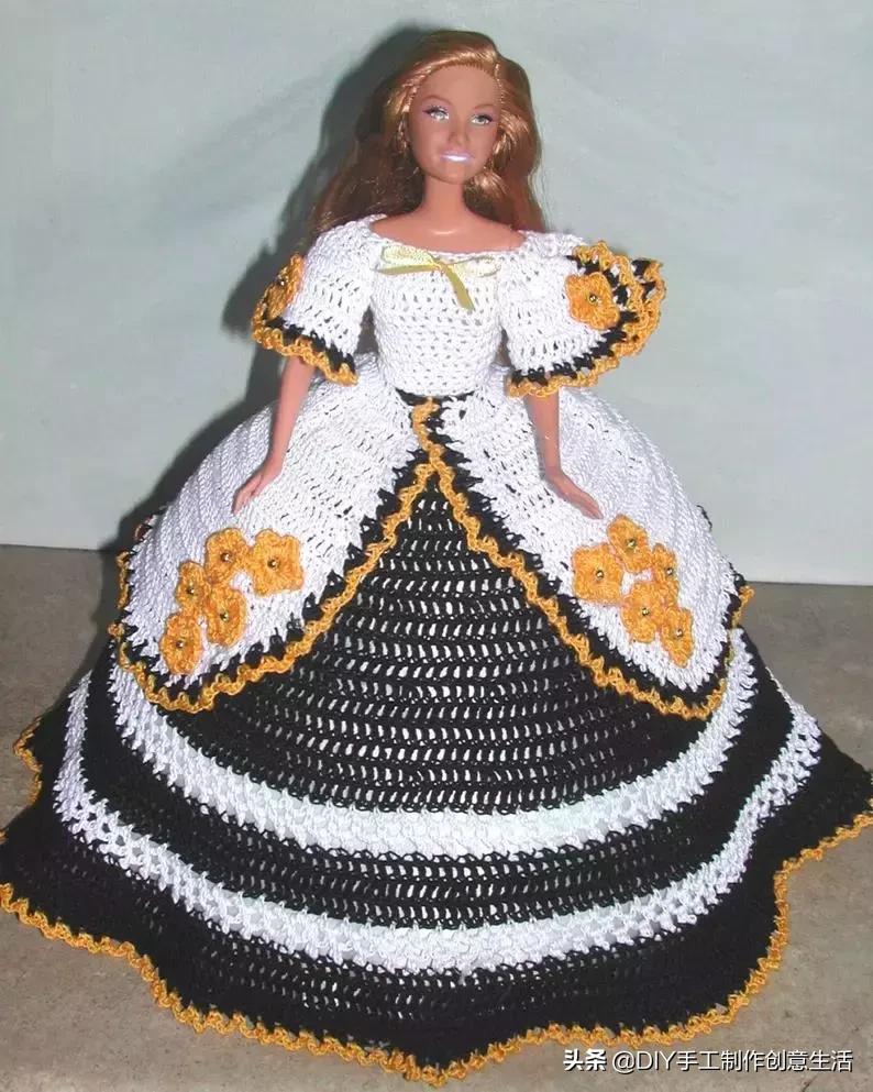 娃娃的衣服怎么钩简单,钩最简单的娃娃衣服教程