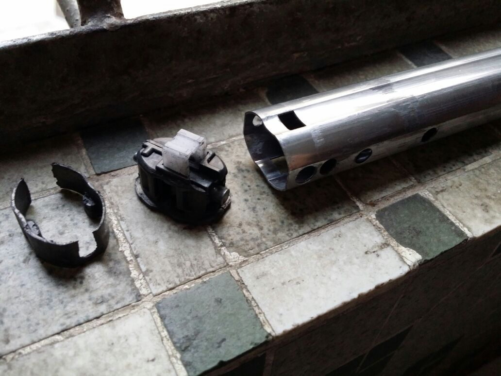 拉杆箱拉杆拉不动怎么办,拉杆箱拉杆拉不动了怎么办