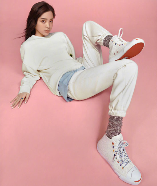 匡威帆布鞋为什么有的上脚很难看,不开胶帆布鞋