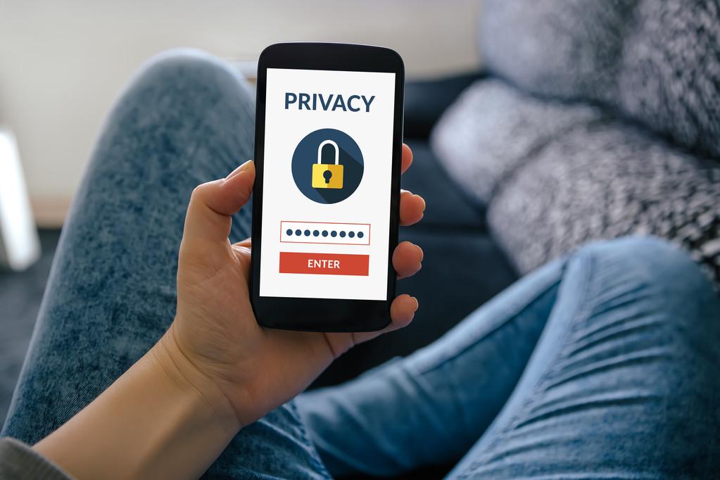 山西：估计你的手机里没少装曝光24款违法移动应用