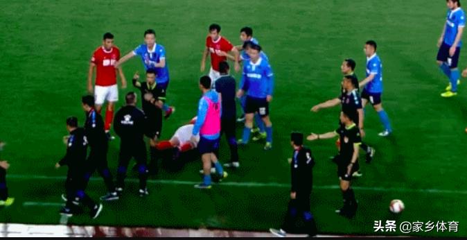 中国足球最令人难堪的重大事件,中国足球争吵瞬间