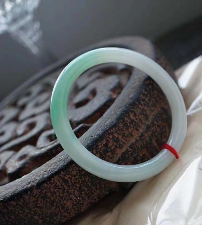 翡翠怎么买比较靠谱,买翡翠怕被坑从哪里买最好