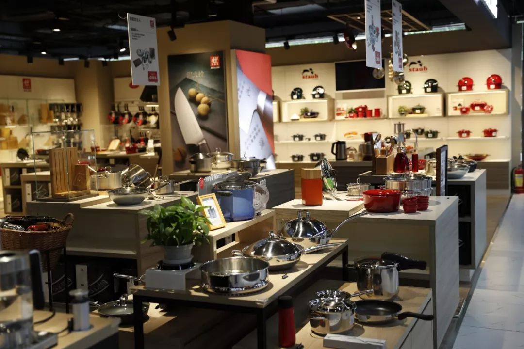 2020年国美重点推出三端产品落地,国美三位一体解读