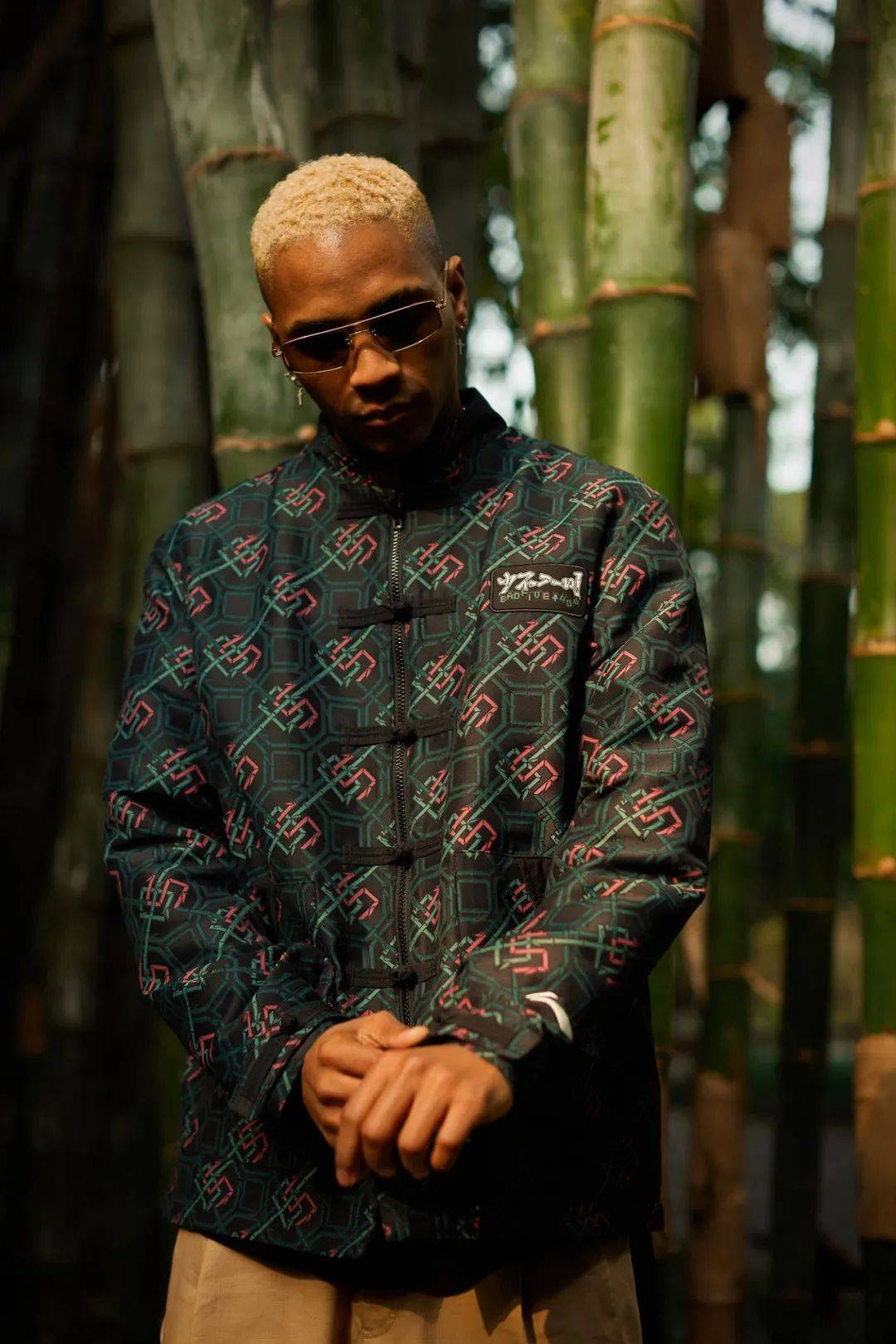 韦德之道9CNY曝光！盘扣+双配色+盲盒发售，被喷史上最丑？