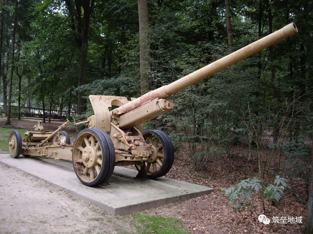 一千米能暴打虎式坦克！这款二战苏军神炮只有一个致命缺点