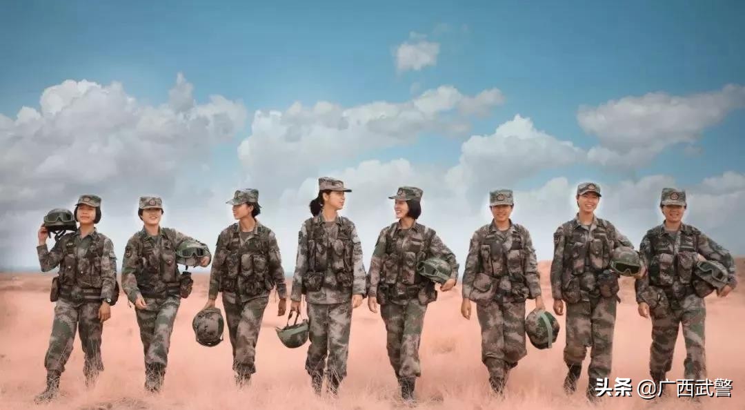 想当女兵是我一辈子的梦想,想当军官的女兵