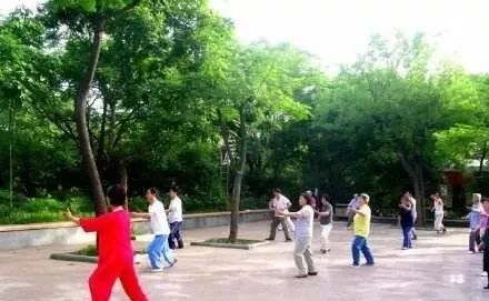 济南长安十二时辰,济南十二时辰图片