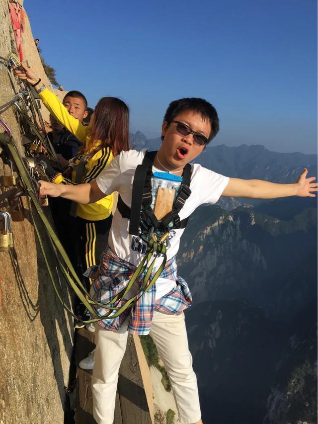 华山自驾最惊险的道路,华山最惊险的公路