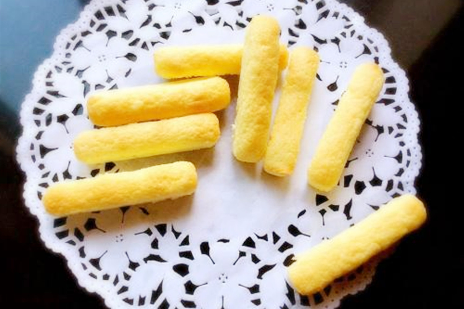 婴儿9-12月奶量和辅食的喂养,3至7月宝宝每天奶量与辅食安排表