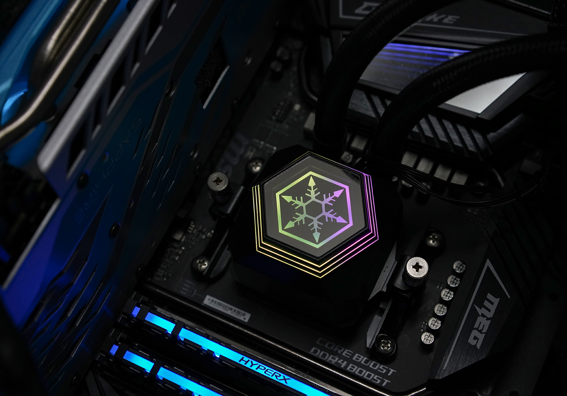 银欣360水冷散热器,压制12代处理器的水冷