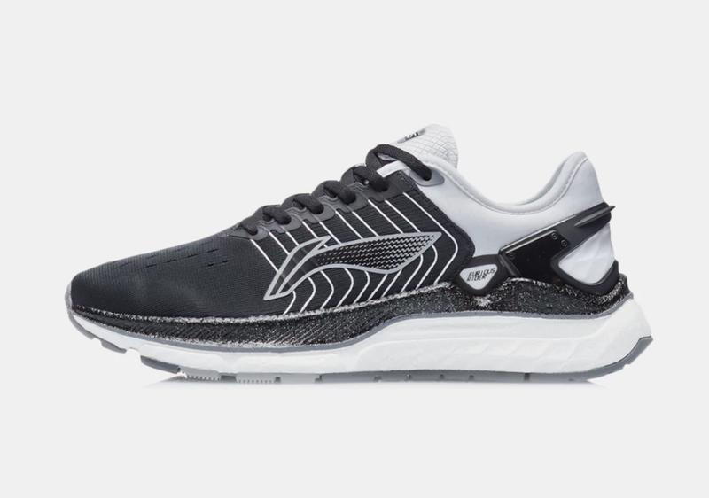 李宁烈骏6和绝影essential哪个好,李宁烈骏7pro和绝影2.0哪个好