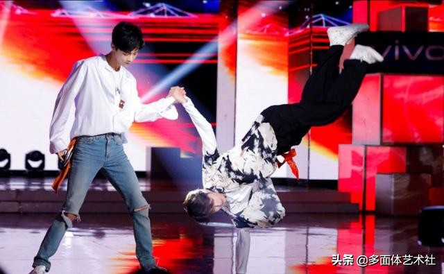 快本肖战王一博唇语解读,快本最新一期王一博肖战