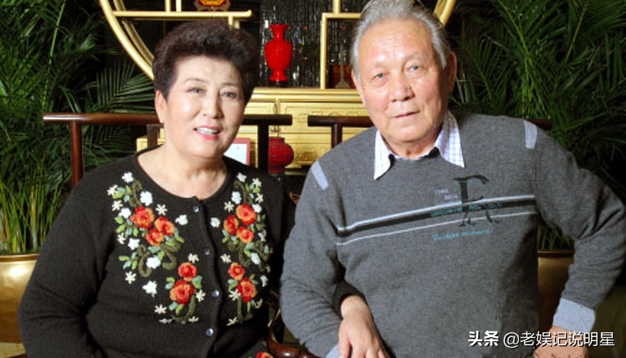 德德玛草原夜莺完整版,草原夜莺德德玛开门大吉