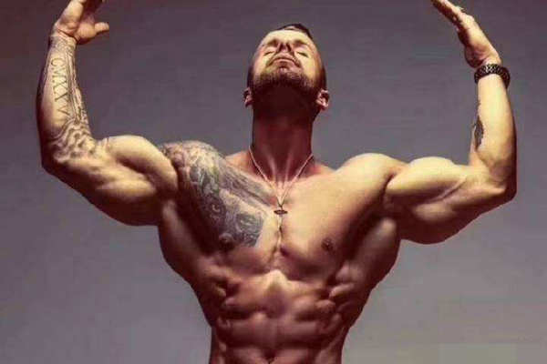 为什么腹肌不对称怎么矫正,腹肌为什么会不对称