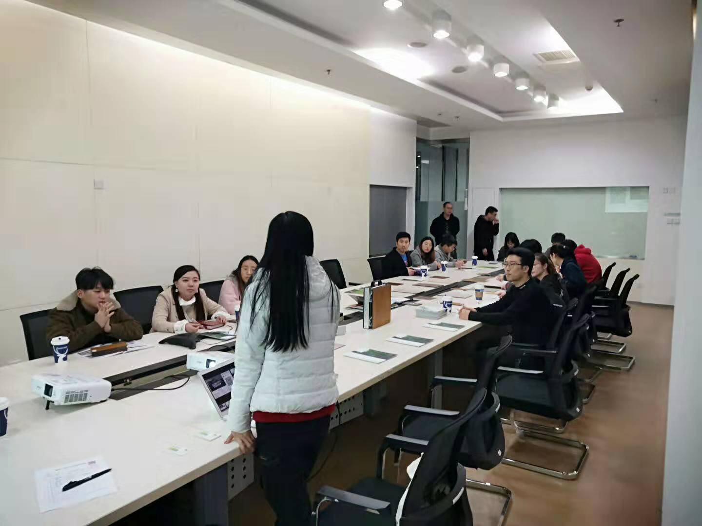 “建材U选”材料课堂37课38课——走进：悉地国际、华诚博远集团