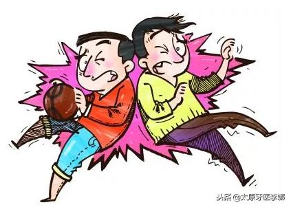 孩子门牙摔掉了一小块怎么治疗,四岁门牙摔掉了怎么办