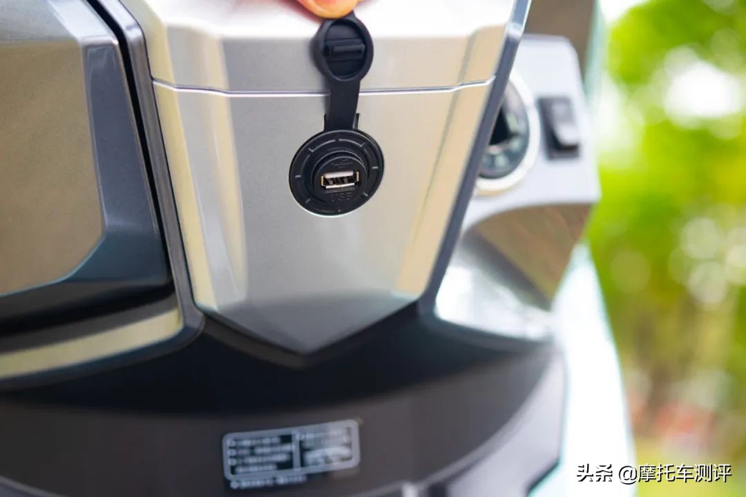 adv大阳150官网价,大阳ADV150二手价格