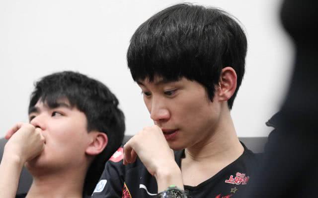 skt队员说skt历史第一战队,skt到底是不是定制冠军