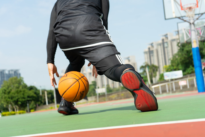 阿迪达斯罗斯经典赛事回顾,阿迪达斯罗斯10