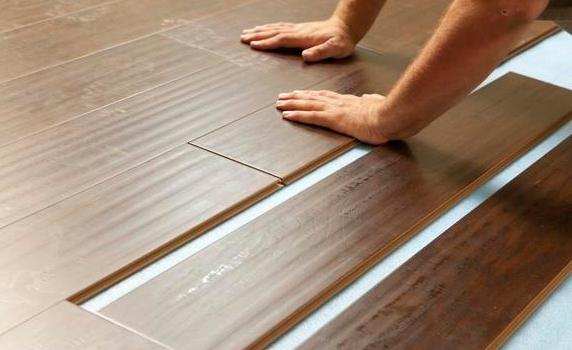 金刀木实木地板优点和缺点,实木地板真的不好打理吗