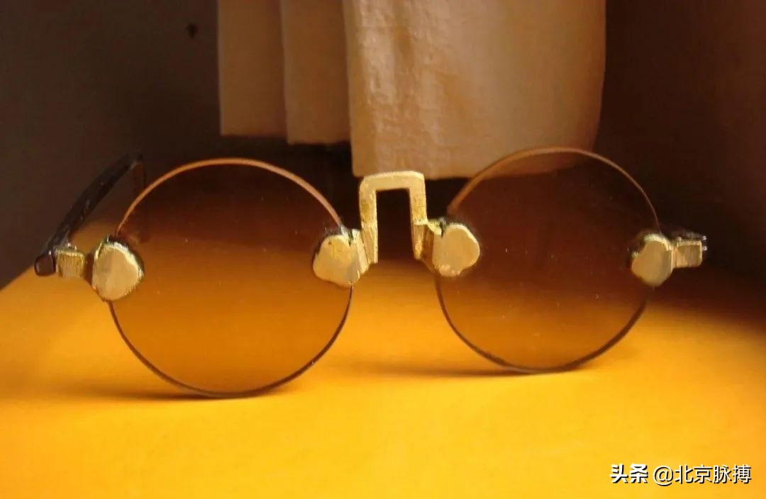 话说丨旧京眼镜行，学徒每两三年死一个