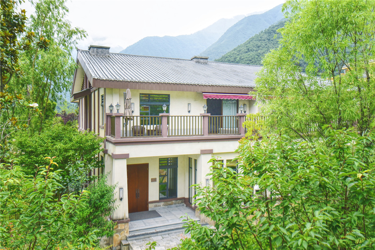 去一次西藏歌曲,圣洁甘孜之旅