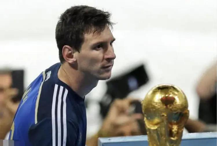 当年的梅西和c罗有什么区别,绝代双骄梅西c罗什么意思