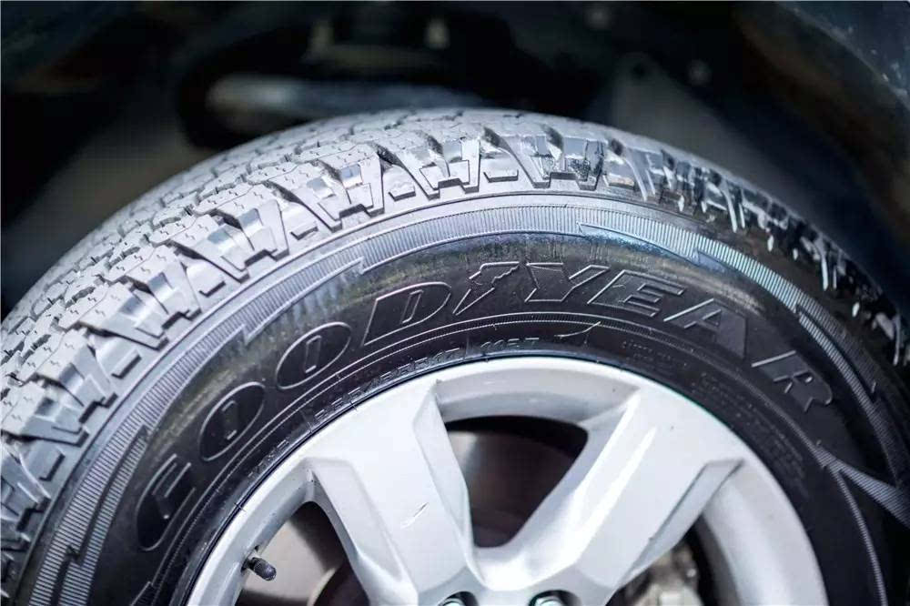 不同品牌车轮胎的对比,不同品牌汽车轮胎对比