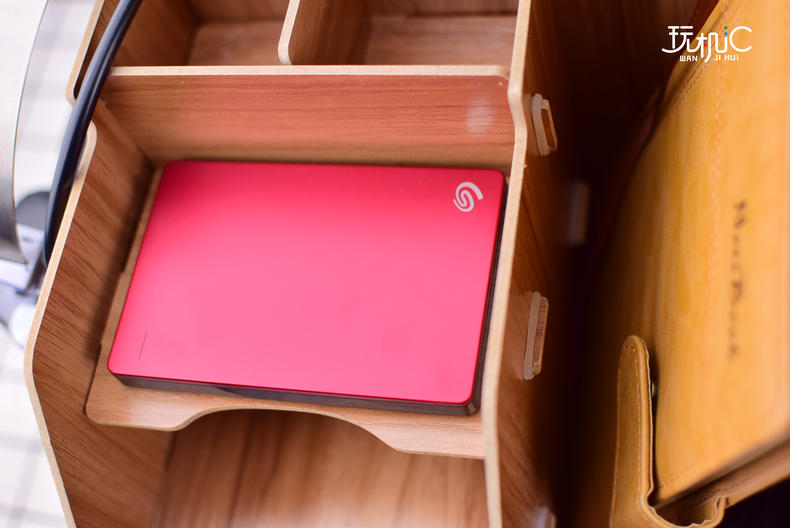 希捷2tb移动硬盘推荐价格,希捷新睿品1tb移动硬盘