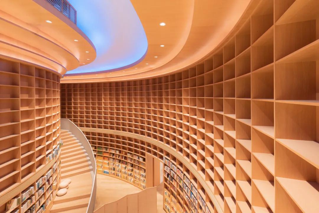 上海书店排名前十名,上海最高书店朵云书店