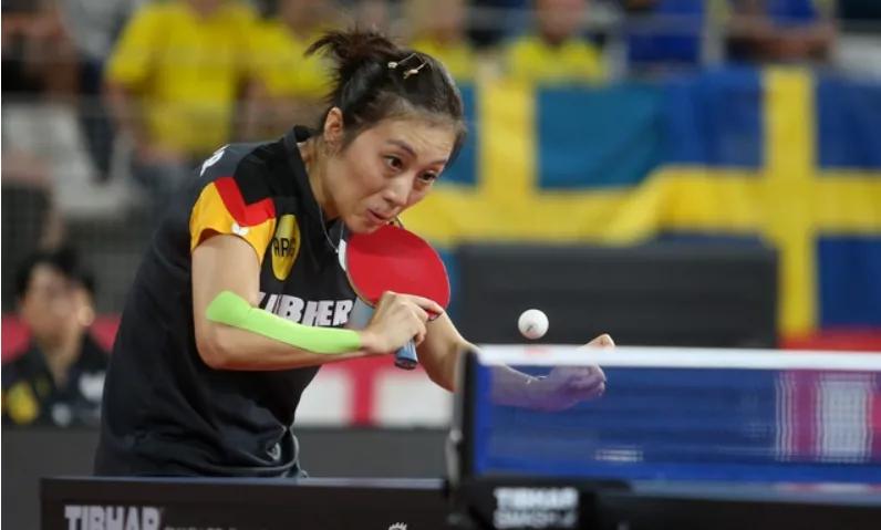 打乒乓球上身怎么就不僵硬了,打乒乓球上身不稳