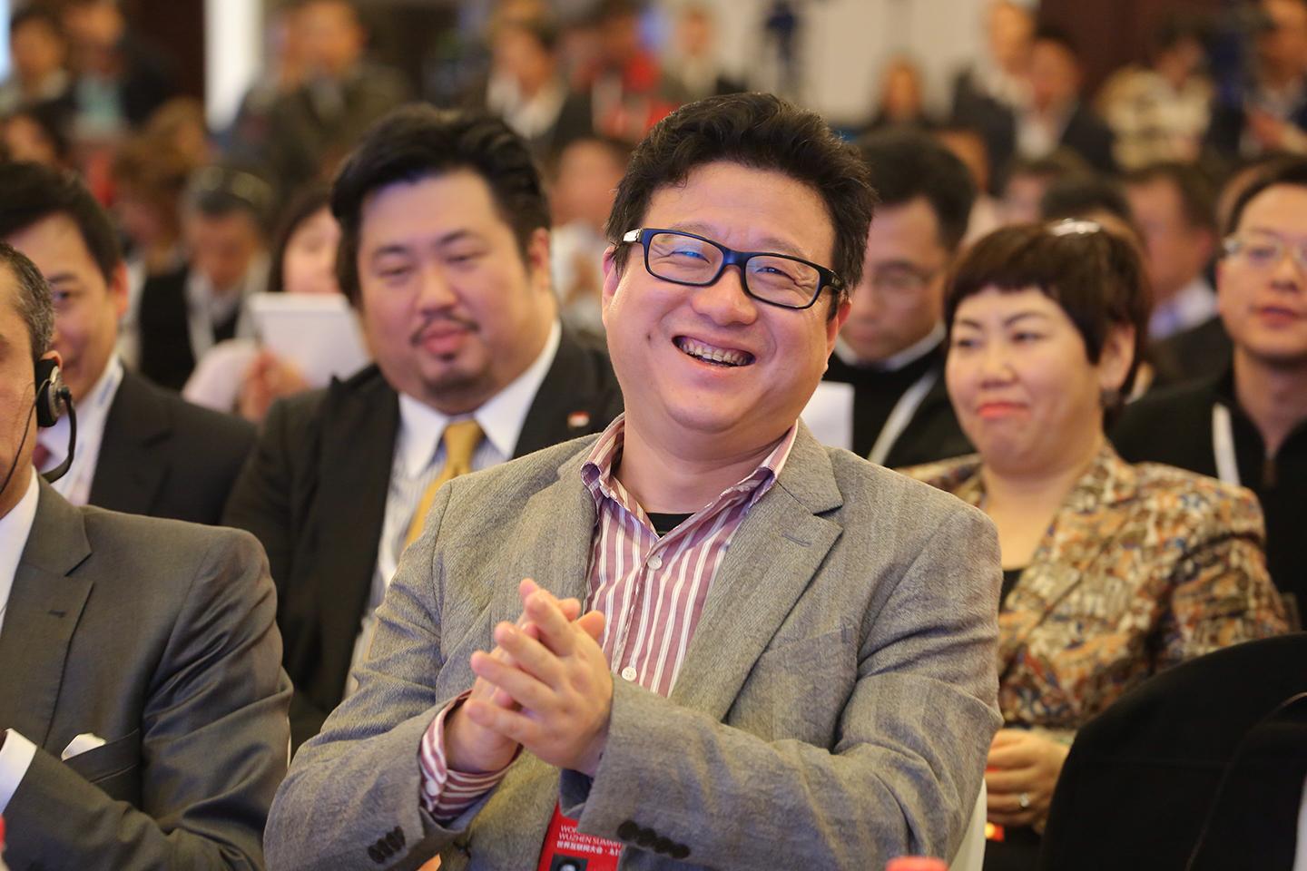 网易丁磊提案,丁磊直播网易公司