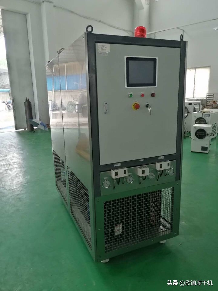 冻干机箱体内部结构,冻干机板层运作原理