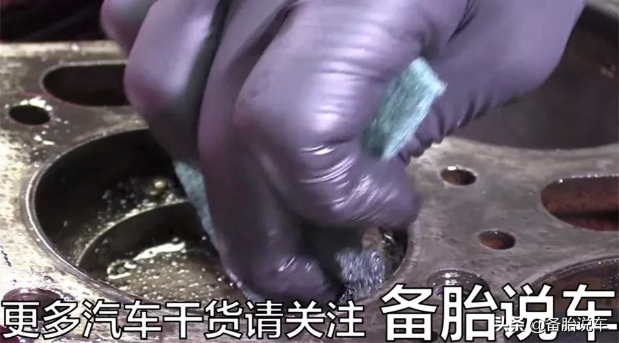 猛轰油门究竟是清除积碳，还是伤车？修车师傅是这么说的