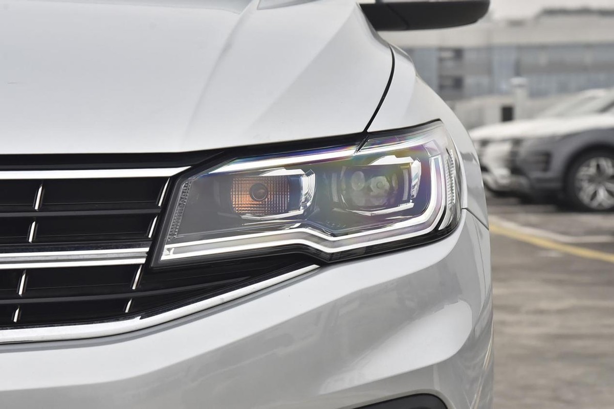 油耗只有5的车,宝来选哪款车性价比高及实用