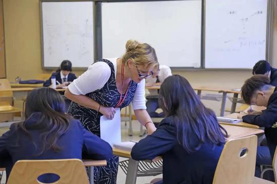 远东宏信宏文学校上海浦东校区,上海宏文学校校长