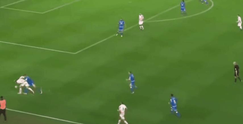 阿瑙托维奇归化,阿瑙托维奇换艾克森