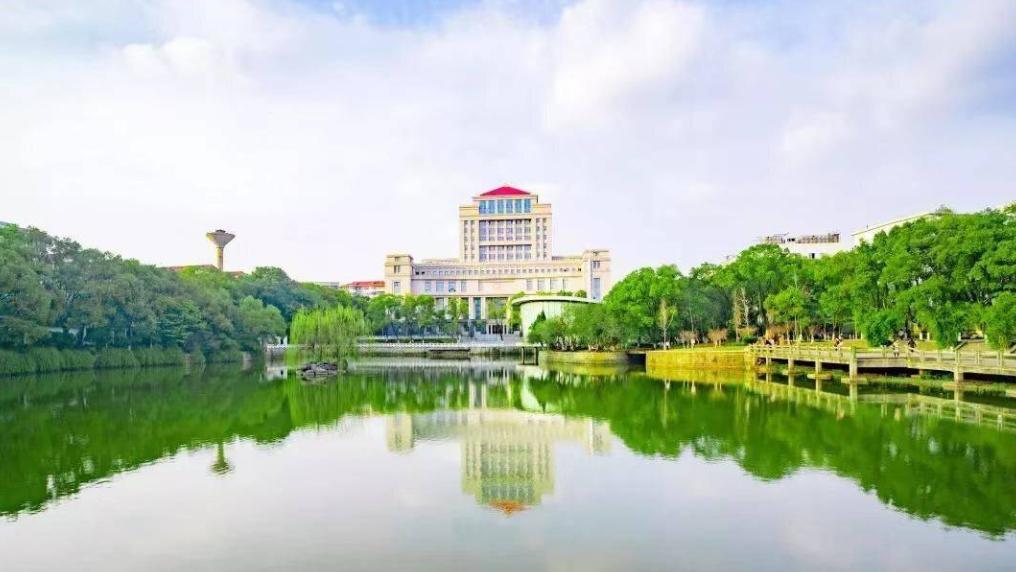 考得好不如报得好！江西财经大学严重“断档”，狂跌8万位次