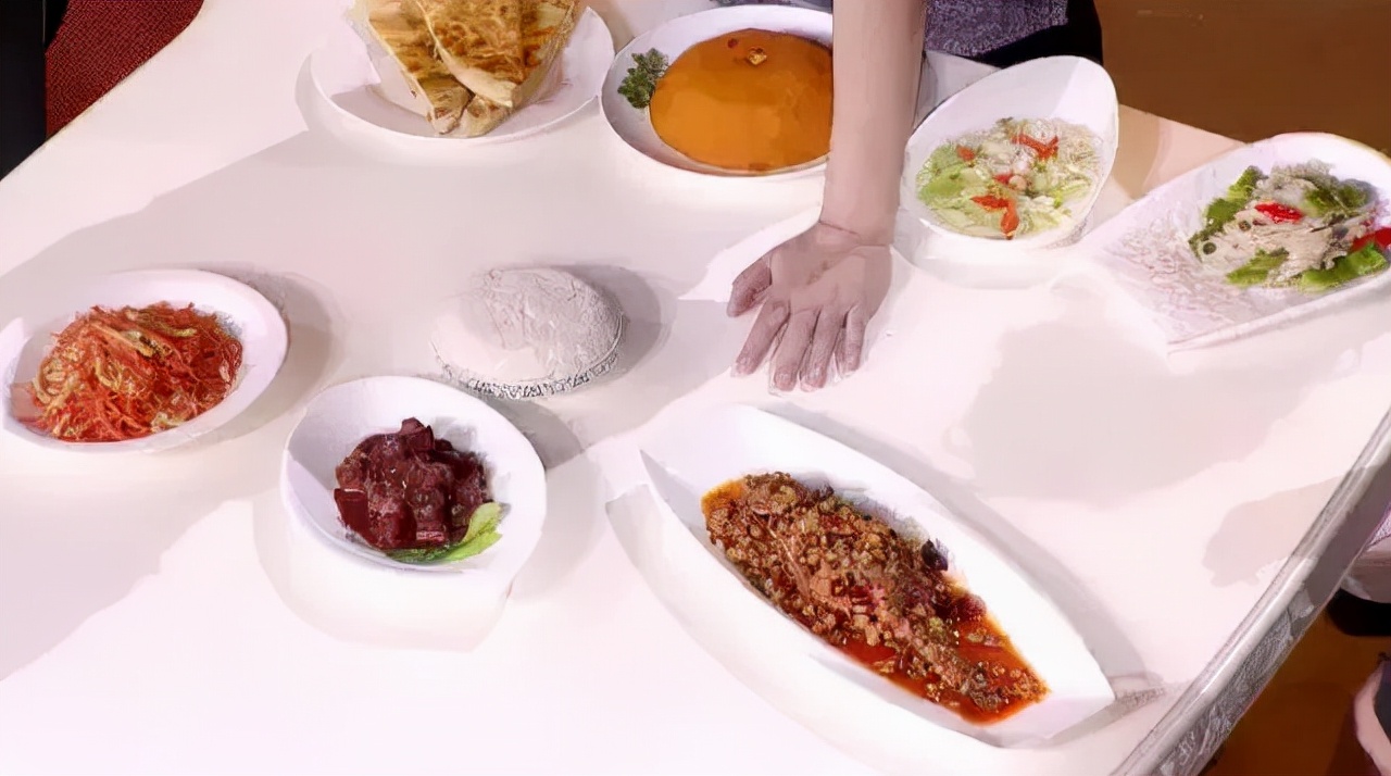 哪些人群需要特别注意补充蛋白质,蛋白质吃多了需要补充什么