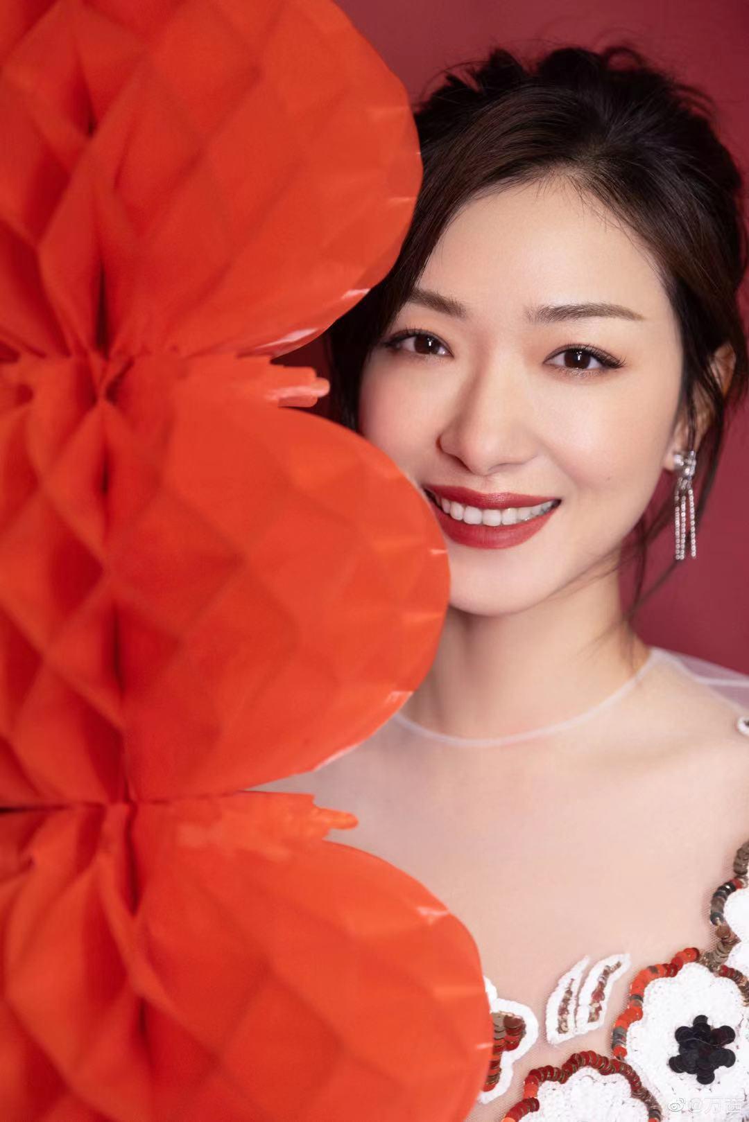 人淡如菊抖音作品女,人淡如菊女星视频